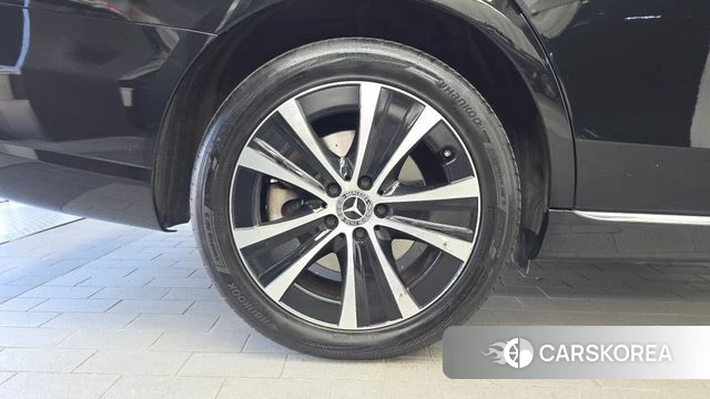 Mercedes-Benz E-Class W213 id 4958309 из Кореи 27