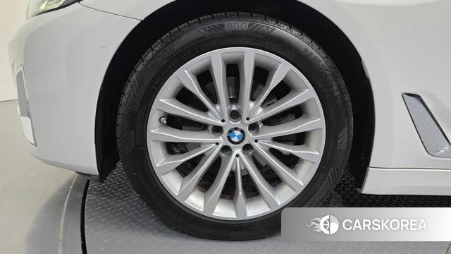 BMW 5 Series (G30) id 5035000 из Кореи 25