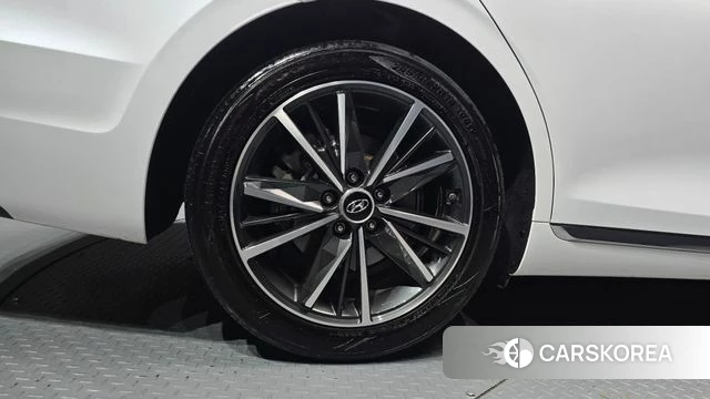 Hyundai The New Grandeur IG id 4836593 из Кореи 28