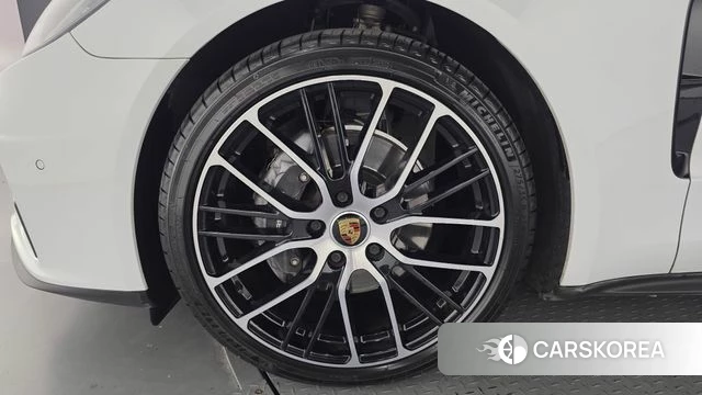Porsche Panamera (971) id 4951799 из Кореи 15