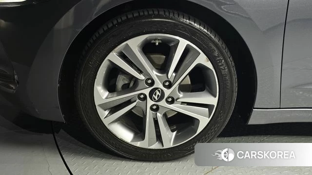 Hyundai Avante AD id 4873504 из Кореи 30