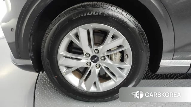 Genesis GV70 id 5021078 из Кореи 29
