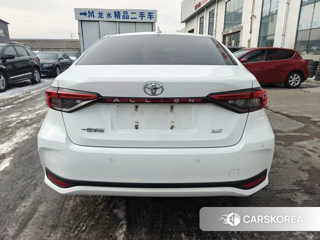 Toyota Allion 2022 Белый из Китая, фото 5
