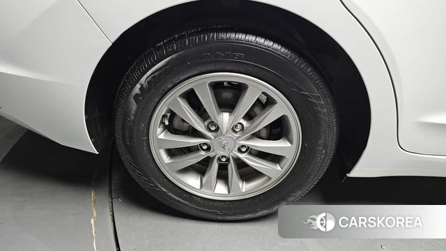 Hyundai The New Avante AD id 4732602 из Кореи 15