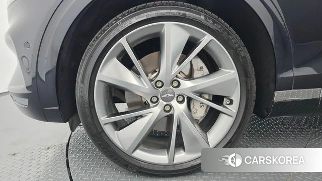 Genesis GV70 id 4929493 из Кореи 32