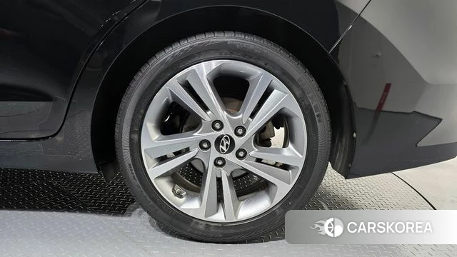 Hyundai Avante AD id 4781181 из Кореи 15