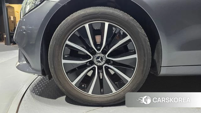 Mercedes-Benz C-Class W205 id 5023502 из Кореи 25