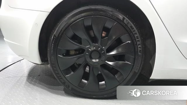 Tesla Model 3 id 4917654 из Кореи 15