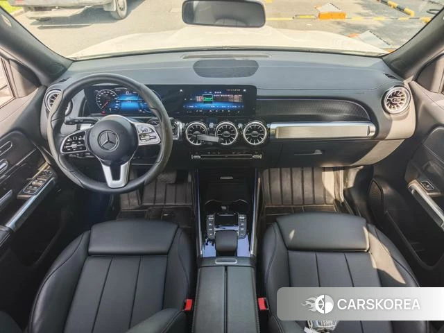 Mercedes-Benz GLB 2023 Белый из Китая, фото 5