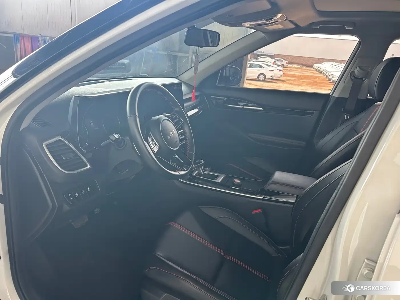 Kia KX3 2022 Белый из Китая, фото 5