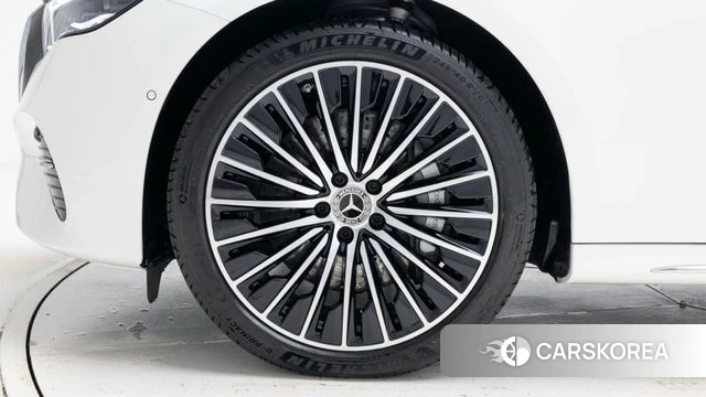 Mercedes-Benz E-Class W214 id 4964232 из Кореи 13