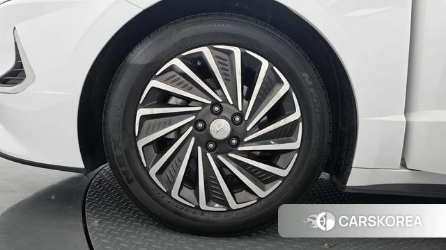 Hyundai Sonata Hybrid (DN8) id 5027022 из Кореи 15