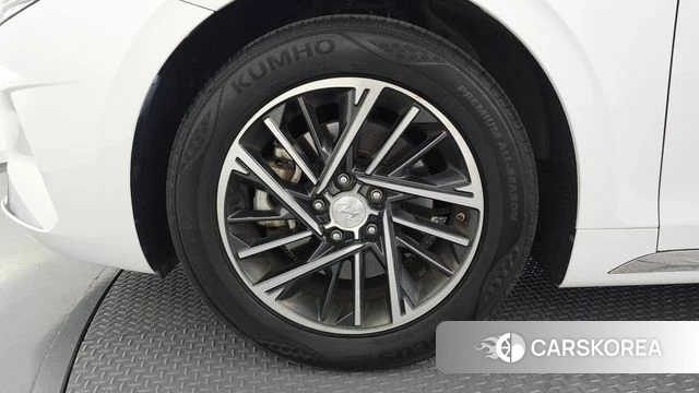 Hyundai The New Grandeur IG id 4720886 из Кореи 15