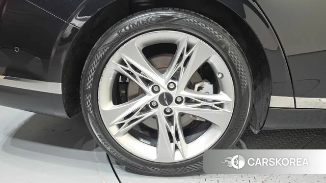 Genesis G90 (RS4) id 5040410 из Кореи 28