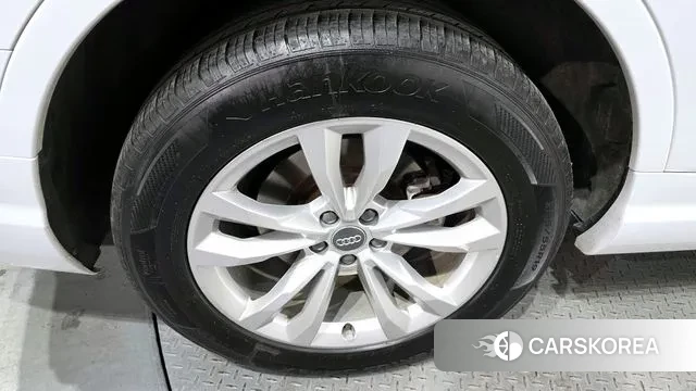 Audi Q7 (4M) id 3593054 из Кореи 15