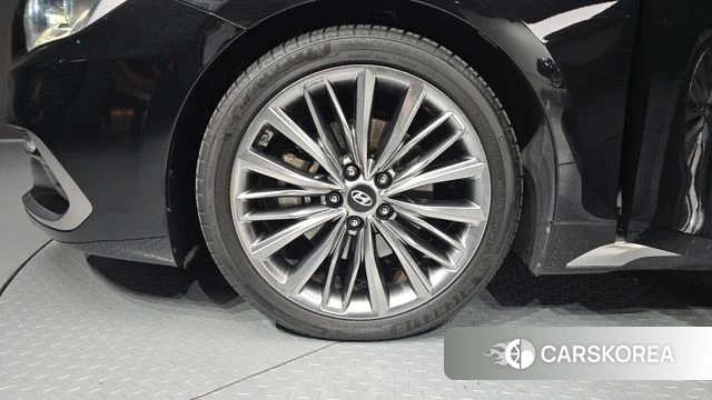 Hyundai Grandeur IG id 4993514 из Кореи 32