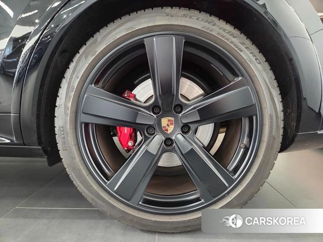 Porsche Cayenne (PO536) id 4700759 из Кореи 15
