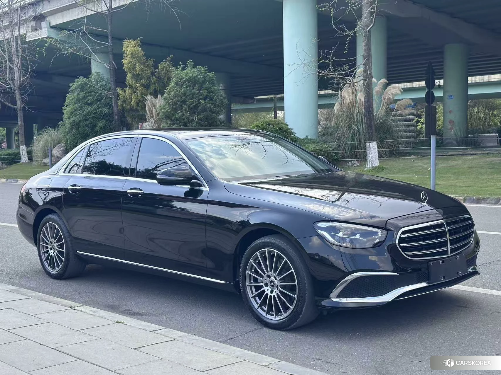 Mercedes-Benz E-Class 2021 Черный из Китая, фото 5