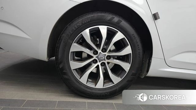 Renault Korea (Samsung) The New SM6 id 4951122 из Кореи 27