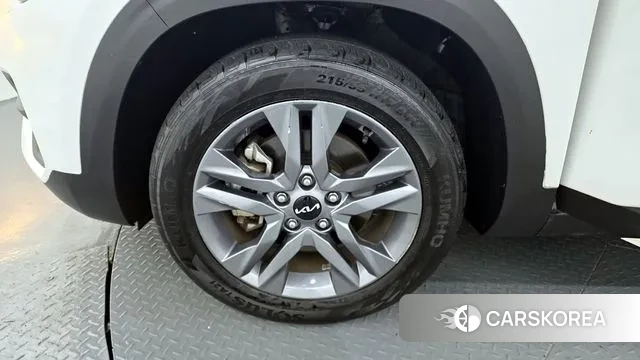 Kia Seltos id 3483498 из Кореи 15