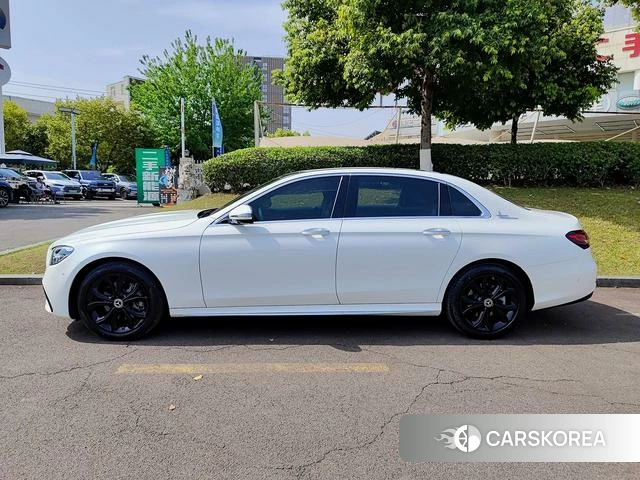 Mercedes-Benz E-Class 2021 Белый из Китая, фото 5