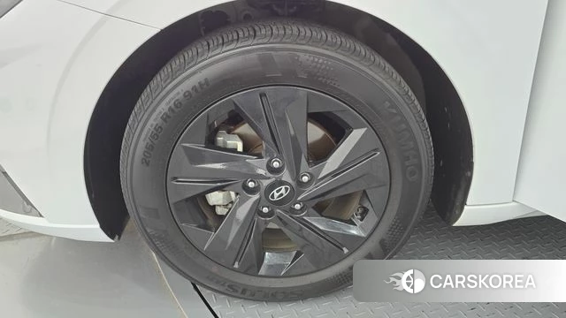 Hyundai Avante (CN7) id 4540916 из Кореи 25
