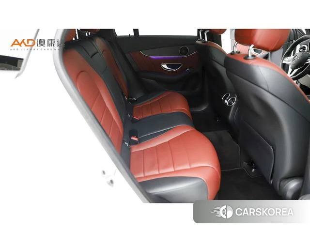 Mercedes-Benz GLC 2023 Белый из Китая, фото 6