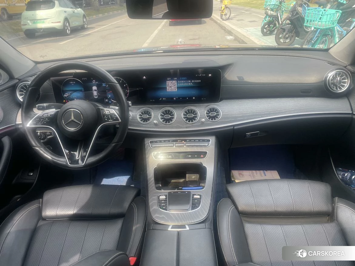 Mercedes-Benz E-Class 2022 Черный из Китая, фото 6
