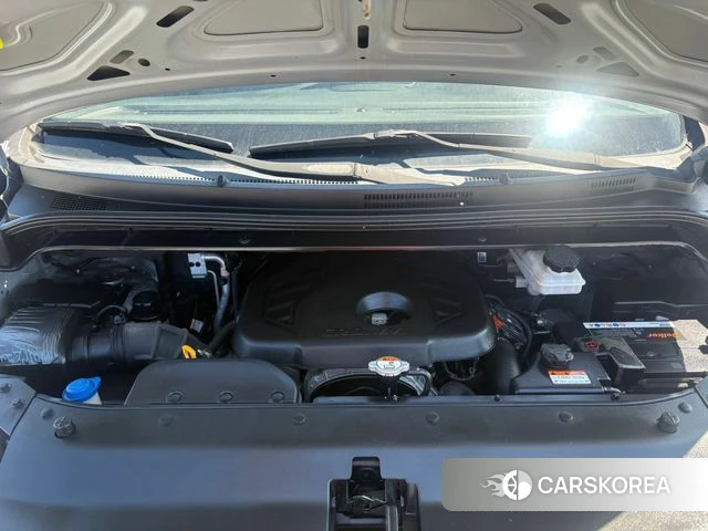 Hyundai The New Grand Starex id 4657971 из Кореи 13