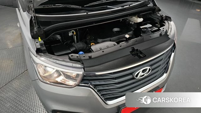 Hyundai The New Grand Starex id 5028909 из Кореи 16