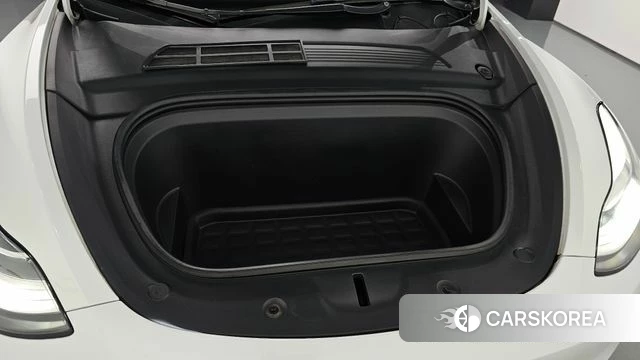 Tesla Model Y id 4951818 из Кореи 28