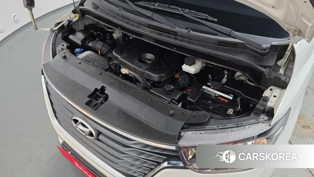Hyundai The New Grand Starex id 4713093 из Кореи 16