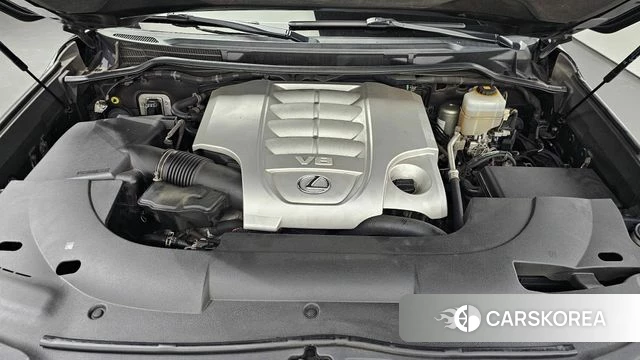 Lexus LX id 4794448 из Кореи 16