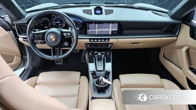 Porsche 911(992) id 5035093 из Кореи 32