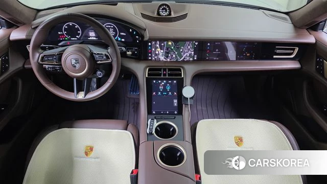 Porsche Taycan id 4897770 из Кореи 29