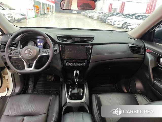 Nissan X-Trail 2021 Белый из Китая, фото 6