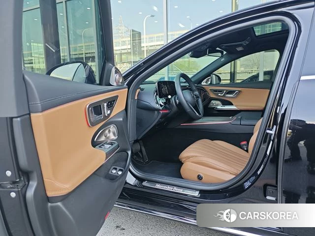 Mercedes-Benz E-Class 2024 Черный из Китая, фото 6