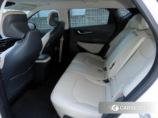 Kia EV6 2022 Черный из Кореи, фото 6