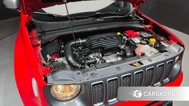 Jeep Renegade id 4951018 из Кореи 27