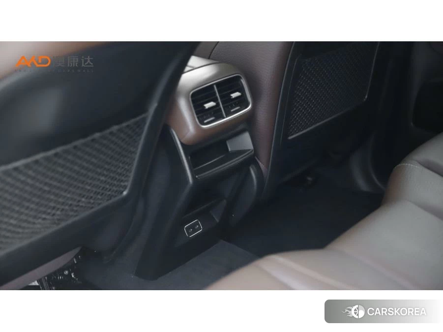 Mercedes-Benz GLE 2023 Черный из Китая, фото 6
