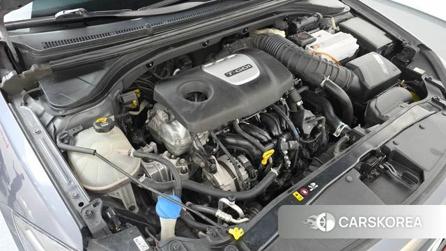 Hyundai Avante AD id 4765562 из Кореи 28