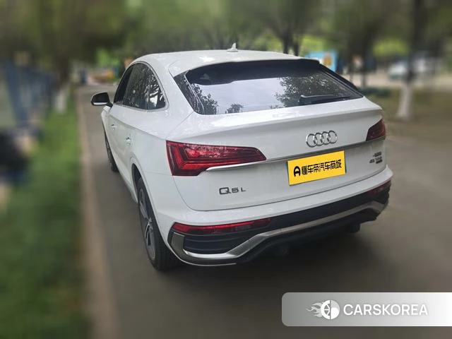 Audi Q5L 2021 Белый из Китая, фото 6