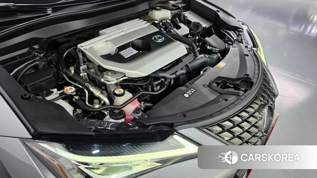 Lexus UX250h id 4899473 из Кореи 26