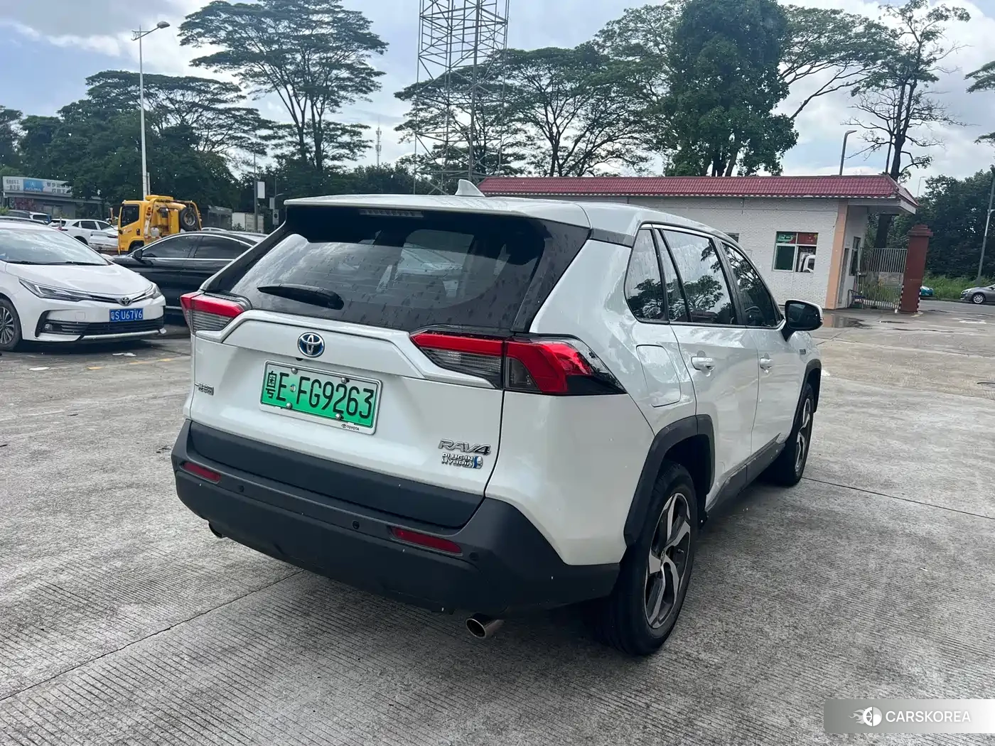 Toyota RAV4 2022 Белый из Китая, фото 6