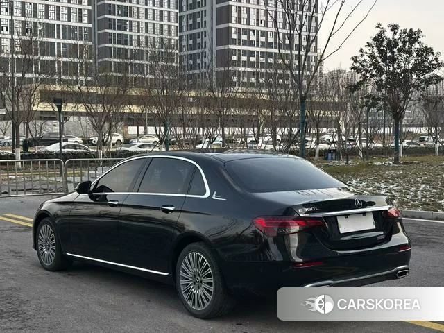 Mercedes-Benz E-Class 2021 Черный из Китая, фото 6