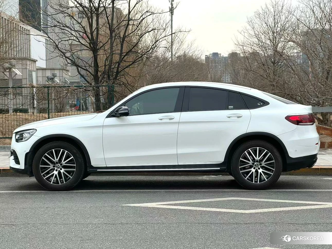 Mercedes-Benz GLC 2021 Белый из Китая, фото 6