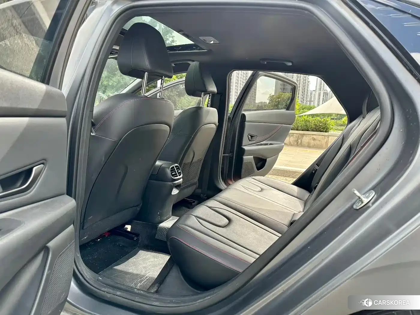 Hyundai Elantra 2024 Silver/gray из Китая, фото 6