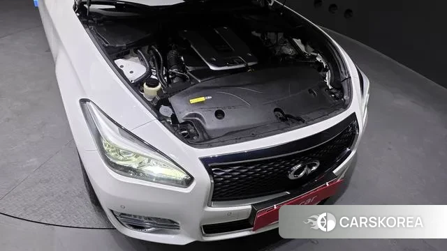 Infiniti Q70 id 3259567 из Кореи 16