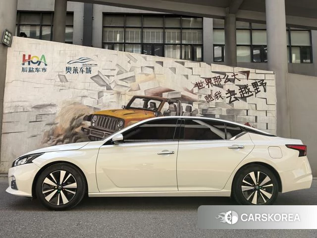 Nissan Altima 2021 Белый из Китая, фото 6