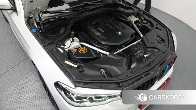 BMW 5 Series (G30) id 5014036 из Кореи 33